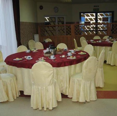 Arena Hotel Kalisz (Greater Poland) Exterior foto